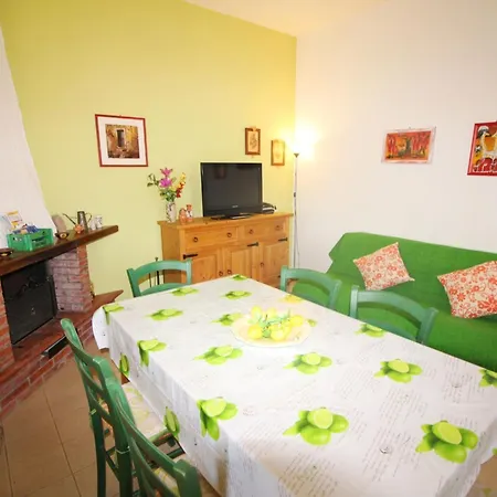 Andrea By Interhome * Floridia